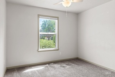 Welcome to this beautiful home in a quiet neighborhood near - photo 31