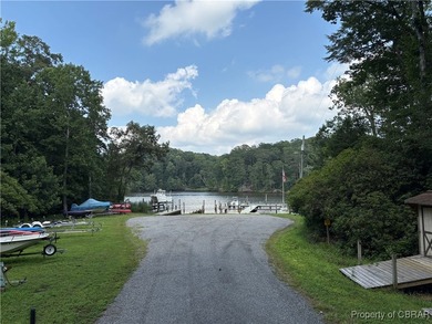 Great cul-de-sac lot, Priced to Move in the Rivers Bend - photo 2