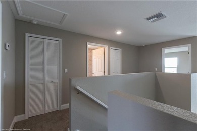 Like-New Luxury Lakefront Townhome - 4BR / 3.5BA / 3 Levels - - photo 33