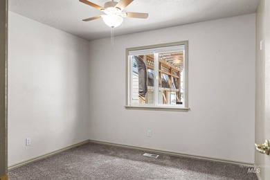 Welcome to this beautiful home in a quiet neighborhood near - photo 33