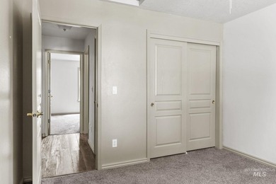 Welcome to this beautiful home in a quiet neighborhood near - photo 34