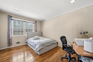 Spacious 3-bedroom, 2.5-bath ranch located in the Village of - photo 39