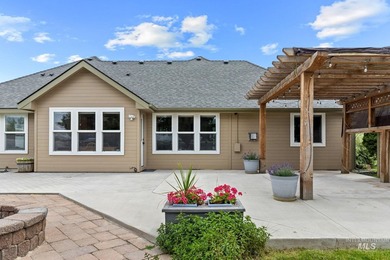 Welcome to this beautiful home in a quiet neighborhood near - photo 40