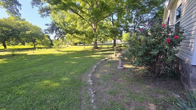 Lake Maumelle Home For Sale in Roland Arkansas