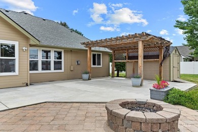 Welcome to this beautiful home in a quiet neighborhood near - photo 41