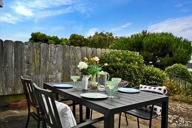 Central Sunset reversed floor plan home ideally situated on one - photo 41