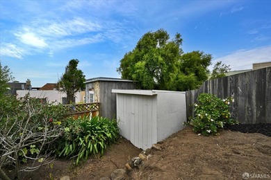 Central Sunset reversed floor plan home ideally situated on one - photo 46