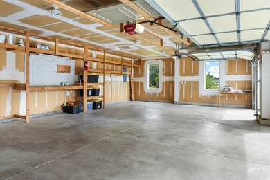 Welcome to this beautiful home in a quiet neighborhood near - photo 48