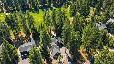 Experience the best of mountain resort living in this stunning - photo 6