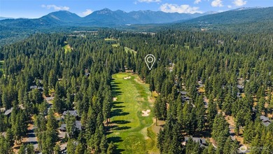 Experience the best of mountain resort living in this stunning - photo 7