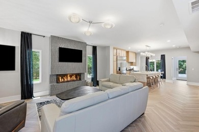 Gated & Fully Furnished 4-BR Contemporary Estate on Innsbrook - photo 25