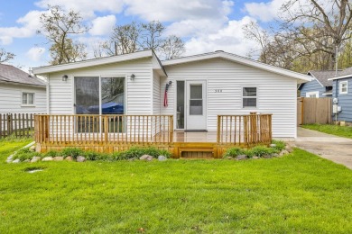 Lake Home For Sale in Brooklyn, Michigan