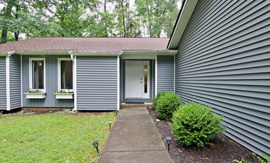 Are you seeking a move in ready 3 bedroom home tucked away in - photo 46