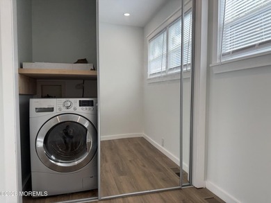 Welcome to this beautifully updated 2-bedroom, 1-bath home - photo 8