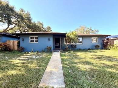 Lake Tarpon Home For Sale in Palm Harbor Florida