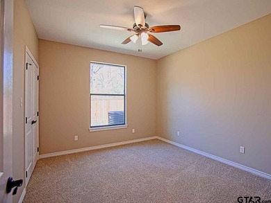 Small Town East Texas Lifestyle is Waiting for You! Welcome home - photo 15
