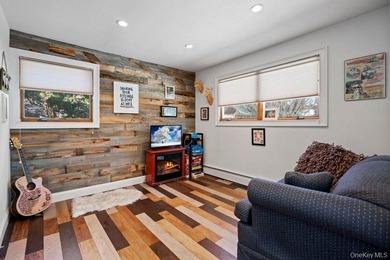 Welcome to 60 Leewater Ave. This sprawling split-level three - photo 15
