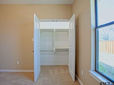 Small Town East Texas Lifestyle is Waiting for You! Welcome home - photo 16