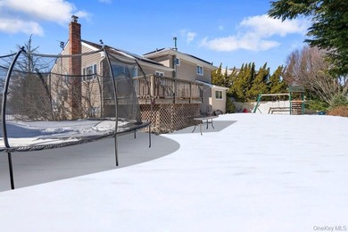Welcome to 60 Leewater Ave. This sprawling split-level three - photo 26