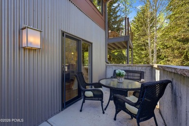 Nestled beside nearly three acres of Rotary Park open space and - photo 30
