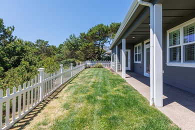 Welcome to your private beach retreat, just moments from the - photo 47
