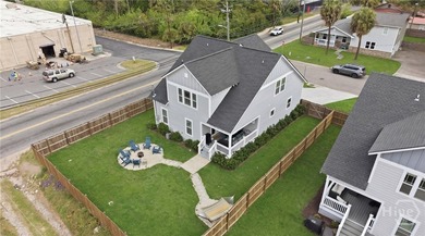 Being sold fully furnished. Step into modern comfort and - photo 50
