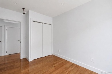 Fully renovated and ready for you to move right in! 6919 - photo 9