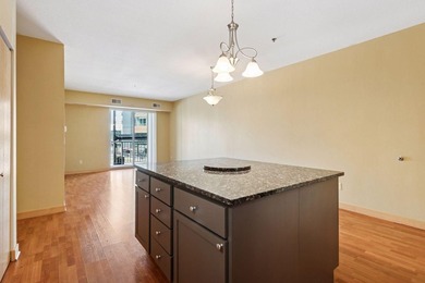 Welcome to this RARE 3 bedroom CORNER unit with 2 underground - photo 5