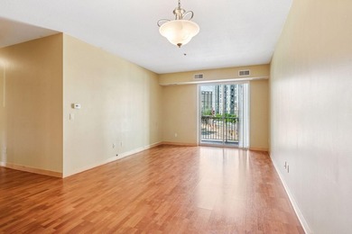 Welcome to this RARE 3 bedroom CORNER unit with 2 underground - photo 6