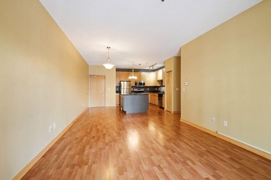 Welcome to this RARE 3 bedroom CORNER unit with 2 underground - photo 7