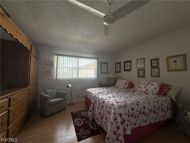 This move-in-ready 2-bedroom, 1-bathroom ground-floor condo - photo 8