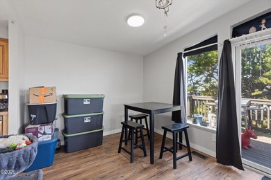 Great OCEAN VIEW Home in Road's End! Nearby beach access for - photo 13