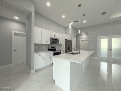 Welcome to this stunning brand-new construction in a prime Fort - photo 4