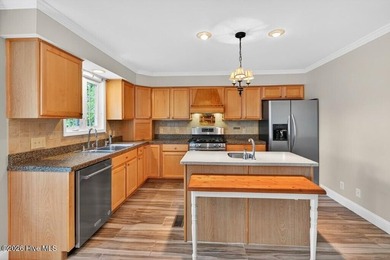 MOTIVATED SELLER NOW OFFERING A 1 YEAR 1% INTEREST RATE - photo 15