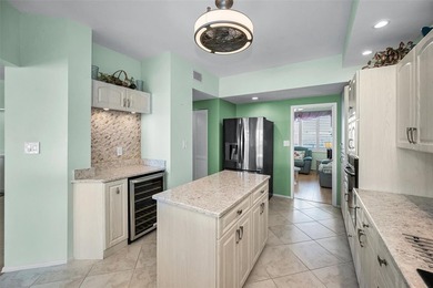 Rarely available Penthouse unit with panoramic Intracoastal and - photo 16