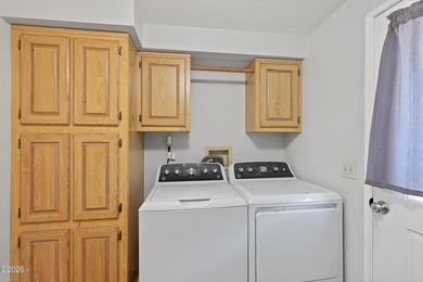 Great OCEAN VIEW Home in Road's End! Nearby beach access for - photo 17