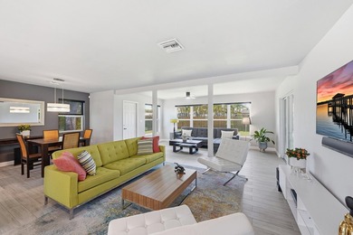 Architectural flow meets elevated everyday living. This - photo 9