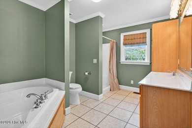MOTIVATED SELLER NOW OFFERING A 1 YEAR 1% INTEREST RATE - photo 25