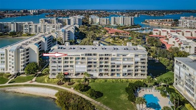 Rarely available Penthouse unit with panoramic Intracoastal and - photo 44