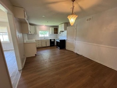 Great investment property in St. Stephen! This three bedroom - photo 9