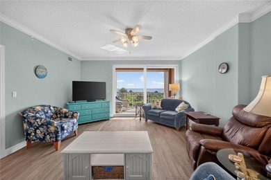 This 3 bed 2-1/2 bath condo in Surf Club III is in excellent - photo 5
