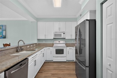 This 3 bed 2-1/2 bath condo in Surf Club III is in excellent - photo 8