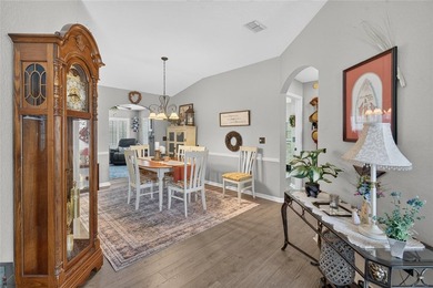 Under contract-accepting backup offers. Welcome to this - photo 6