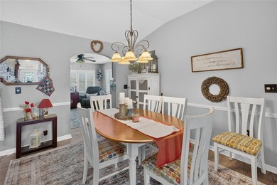 Under contract-accepting backup offers. Welcome to this - photo 7