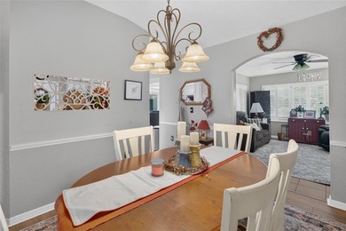 Under contract-accepting backup offers. Welcome to this - photo 10