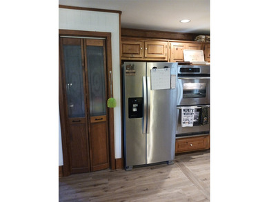 Charming 3-Bedroom Country Retreat on 2.81 Acres - Short Commute - photo 8