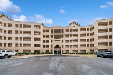 Motivated seller! Resort living in the city. Welcome to The