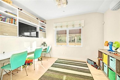 Nestled on ocean block of most prestigious South Brooklyn's - photo 11