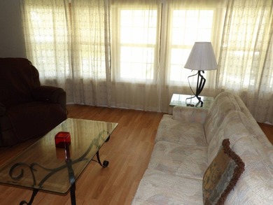 2 BR 2 BA 1248 SQ FT home on a perimeter lot with view of the - photo 19