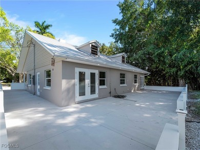 Cape Coral Area Home For Sale in North Fort Myers Florida